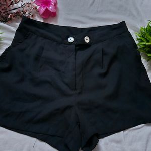 Black Wide Leg Shorts