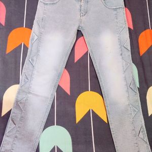 Skin Fitted Jeans