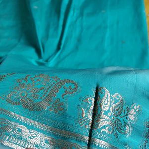 Beautiful Cotton Silk Saree With Blouse