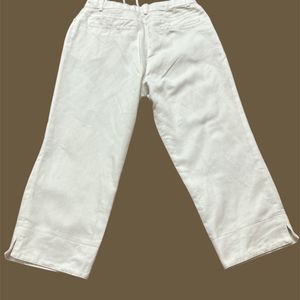 3/4th Pant On Sale For Girls/Women