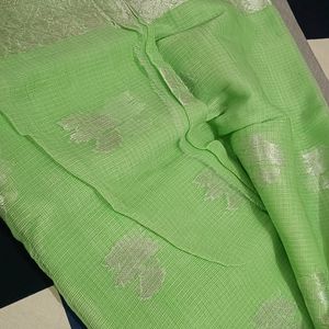 Banarasi Saree Light Green And Silver Colour ✨