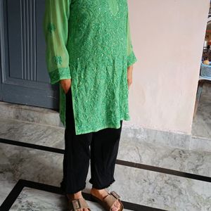 Chikankari Kurti With Bright ☀️ Star Work