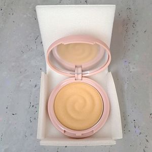 Myglamm K Play Melon Highlighter