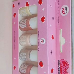 1  💞Myglamm Popxo mini nail Kit 💞