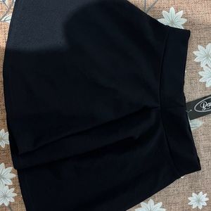 Black Mini Skirt 💗😍 Reasonable Price