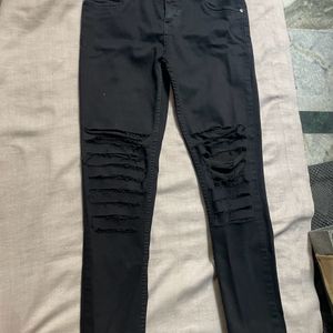 Black Comfy Jeans