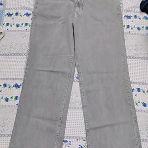 women grey wide leg jeans 34 waist, Length 95cm