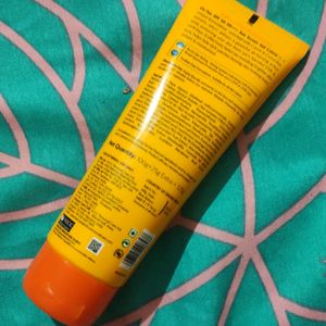 VLCC Sunscreen