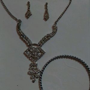 Jewellery Sets