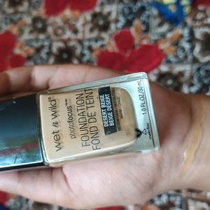 Wet N Wild Photo Focus Foundation