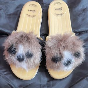 comfortable and soft fur slippers