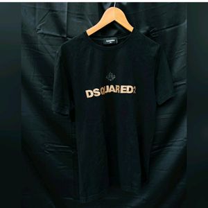 Dsquared 2 black tee