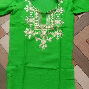 💚 Kurti