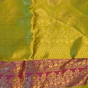 Woven Kanjivaram Aart silk Saree