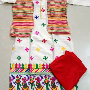 Kurti 3 Piece Multicolour..