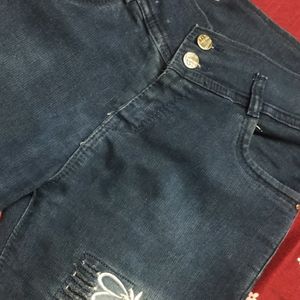 Cool Denim Jeans With Damage Design Of Flowers