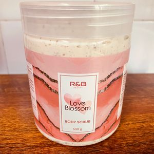 R&B Exfoliating Body scrub