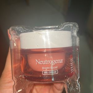 Neutrogena Bright Boost Gel Cream