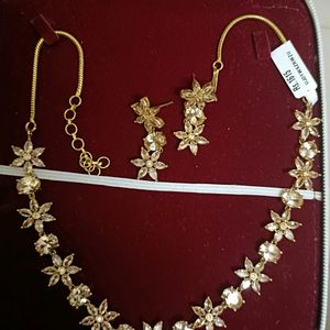 Golden Ad Stones Necklace With Earings