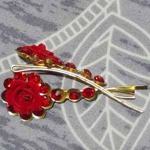 Metal hair pins