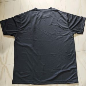 New Black T-shirt - XL