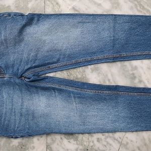 LEVI'S JEANS