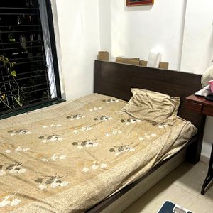 King Size Bed From Livespace Pune City Only