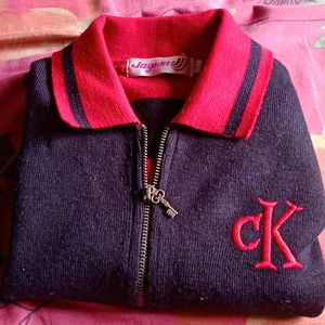 BRAND NEW-CALVIN KLIEN SWEATER