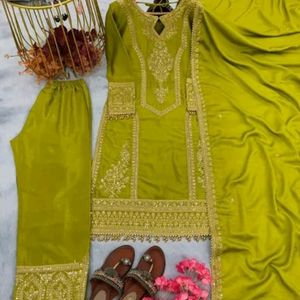 New/Unused Embroiderd Kurta Set