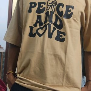 "PEACE & LOVE"