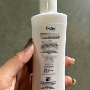 Trivital Shampoo