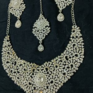 Necklace set