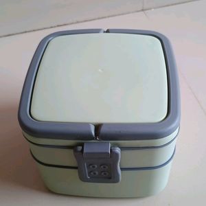 Bento Two Layer Lunch Box With Spoon