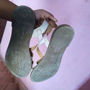 White Sandal In Good Condition