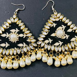 Fancy Party Wear Have Long Size Earrings All' Colo