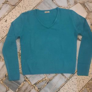 OCEAN BLUE SWEATER