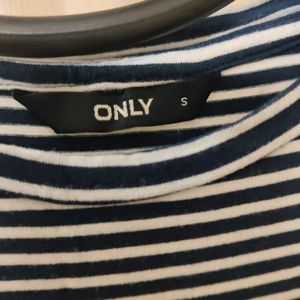 ONLY Black And White Striped Top