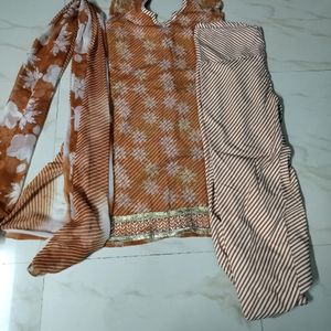 Kurta Suit Set