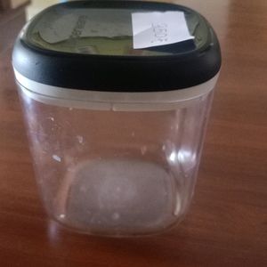 Tupperware Container