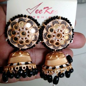 Black Pearl Long Earrings