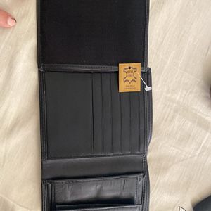 Black Leather Men Wallet