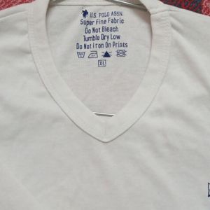 XL. US. Polo ASSN. Men White Solid Cotton T-shirt