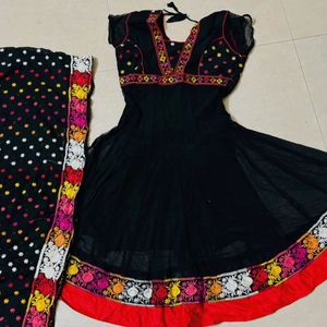 anarkali dress with dupatta