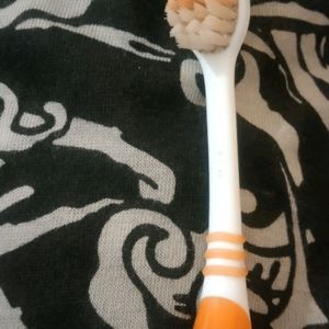 Colgate Brush Good Condition