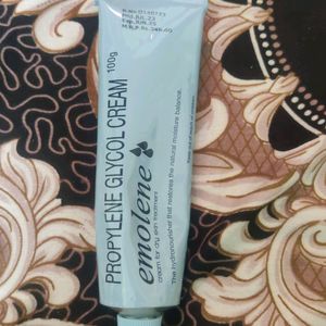 Emolene Moisturizer