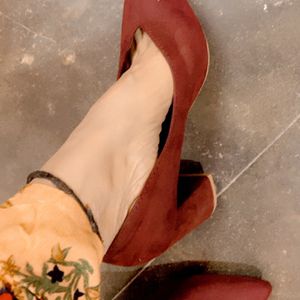 Mast & Harbour New Maroon Heels