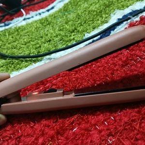 Mini Hair straightner NOT used