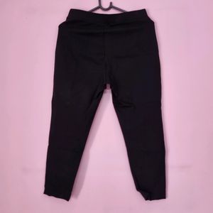 317. Activewear Black Pants