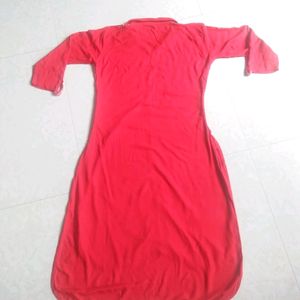 Women Red Kurti