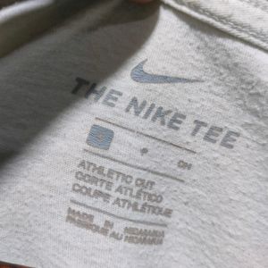 Nike White Athletic Cut Cotton T-Shirt